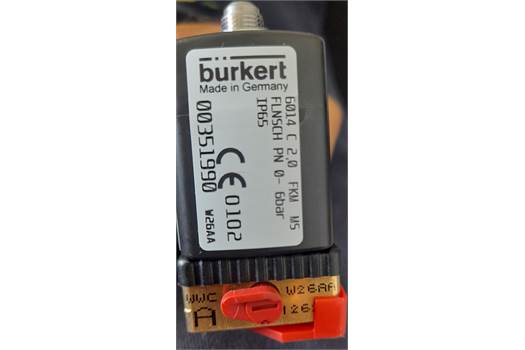 Burkert 3/2-way solenoid valve type 6014 3/2-Wege-Magnetventi