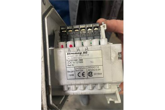 Stromag 151-02275 Switches