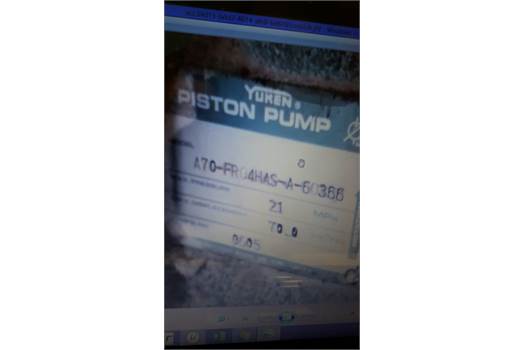 Yuken A70-FR04HAS-A-60366 Axial piston pump - 